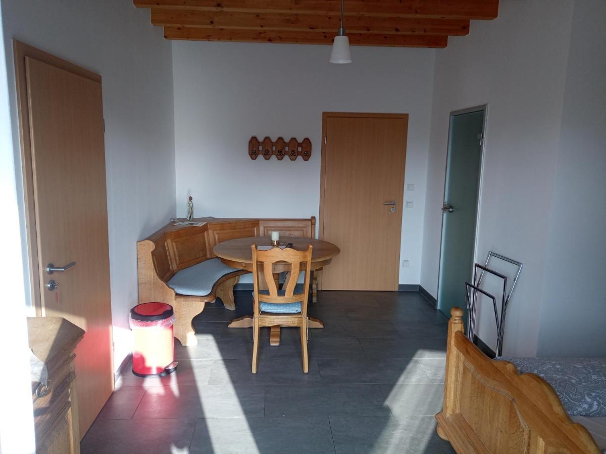 Appartamento Sonnenhof Weilmunster Esterno foto